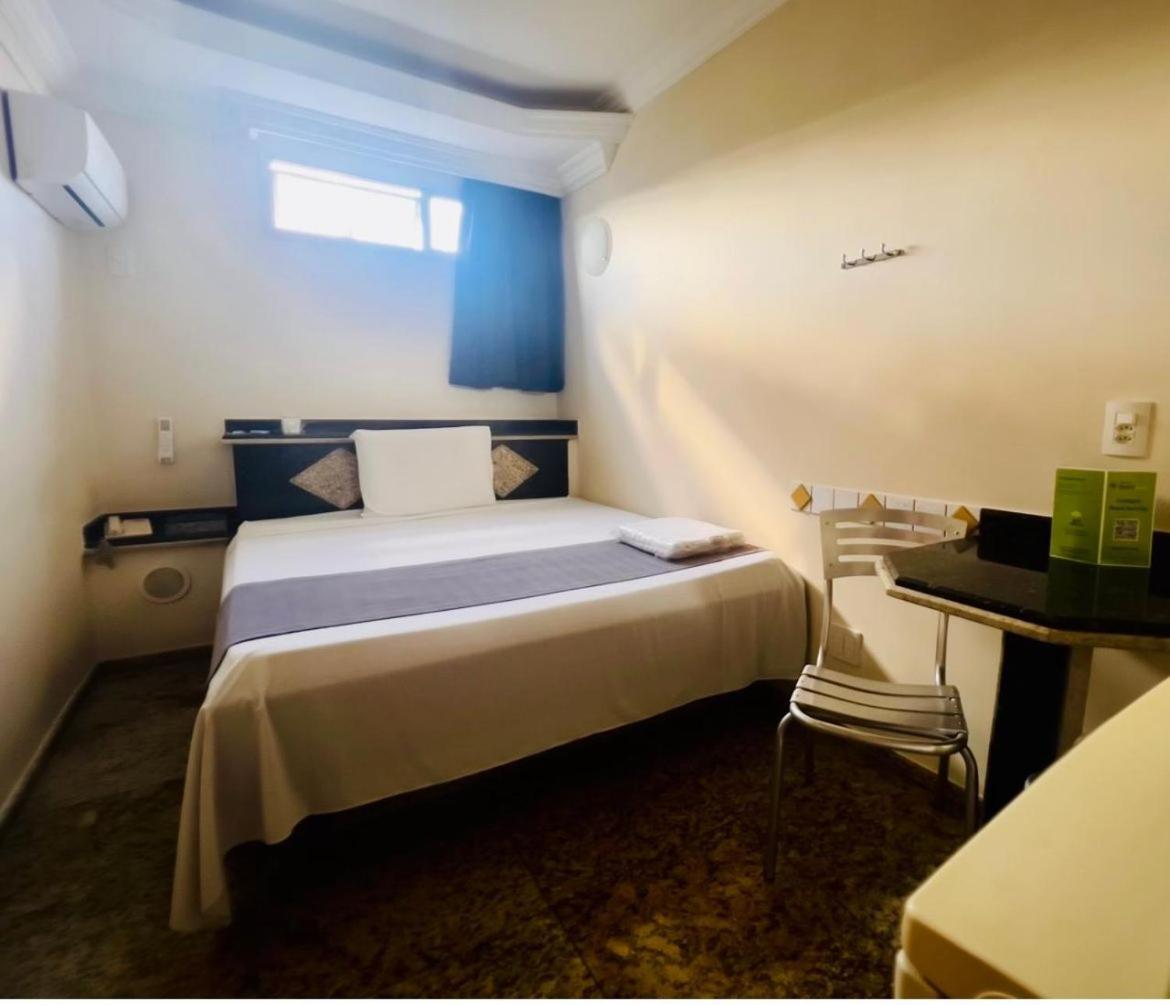 Hotel Buriti Stop (Adults Only) Goiânia Exteriér fotografie