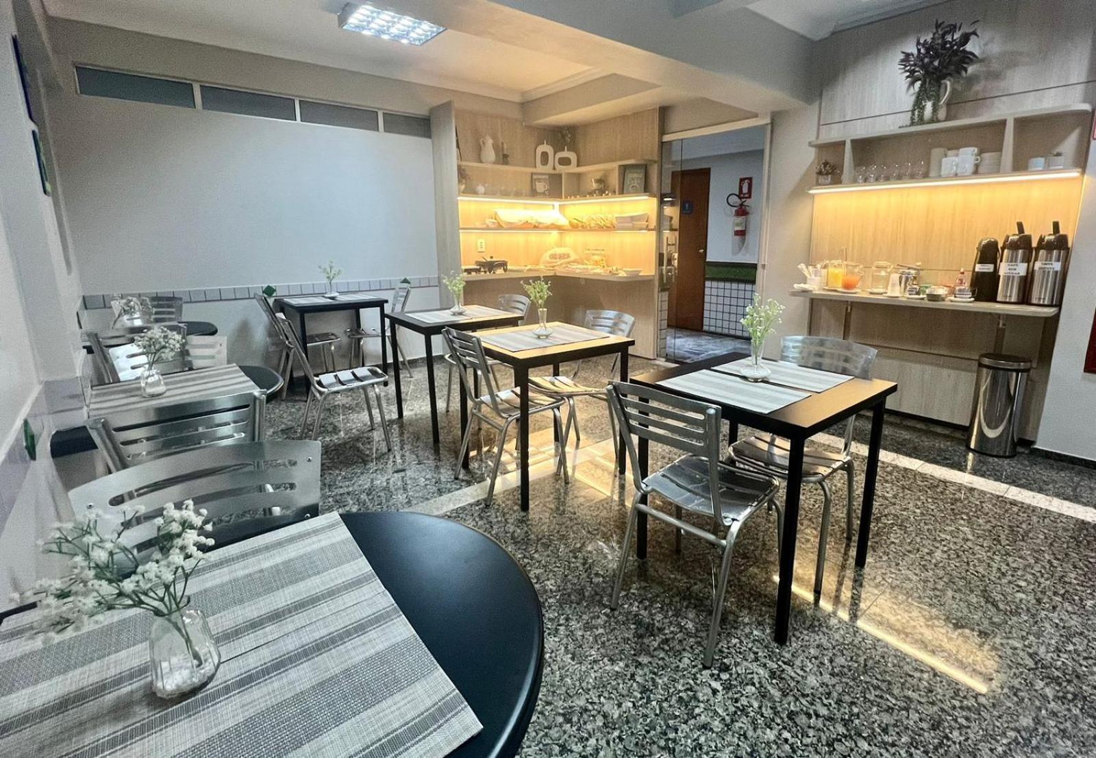 Hotel Buriti Stop (Adults Only) Goiânia Exteriér fotografie